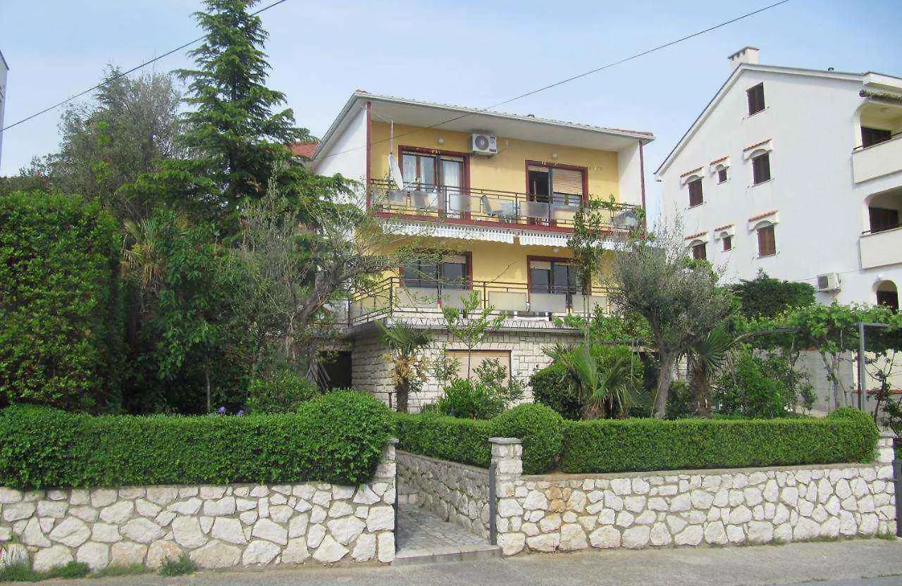 Apartments In Dramalj 42437