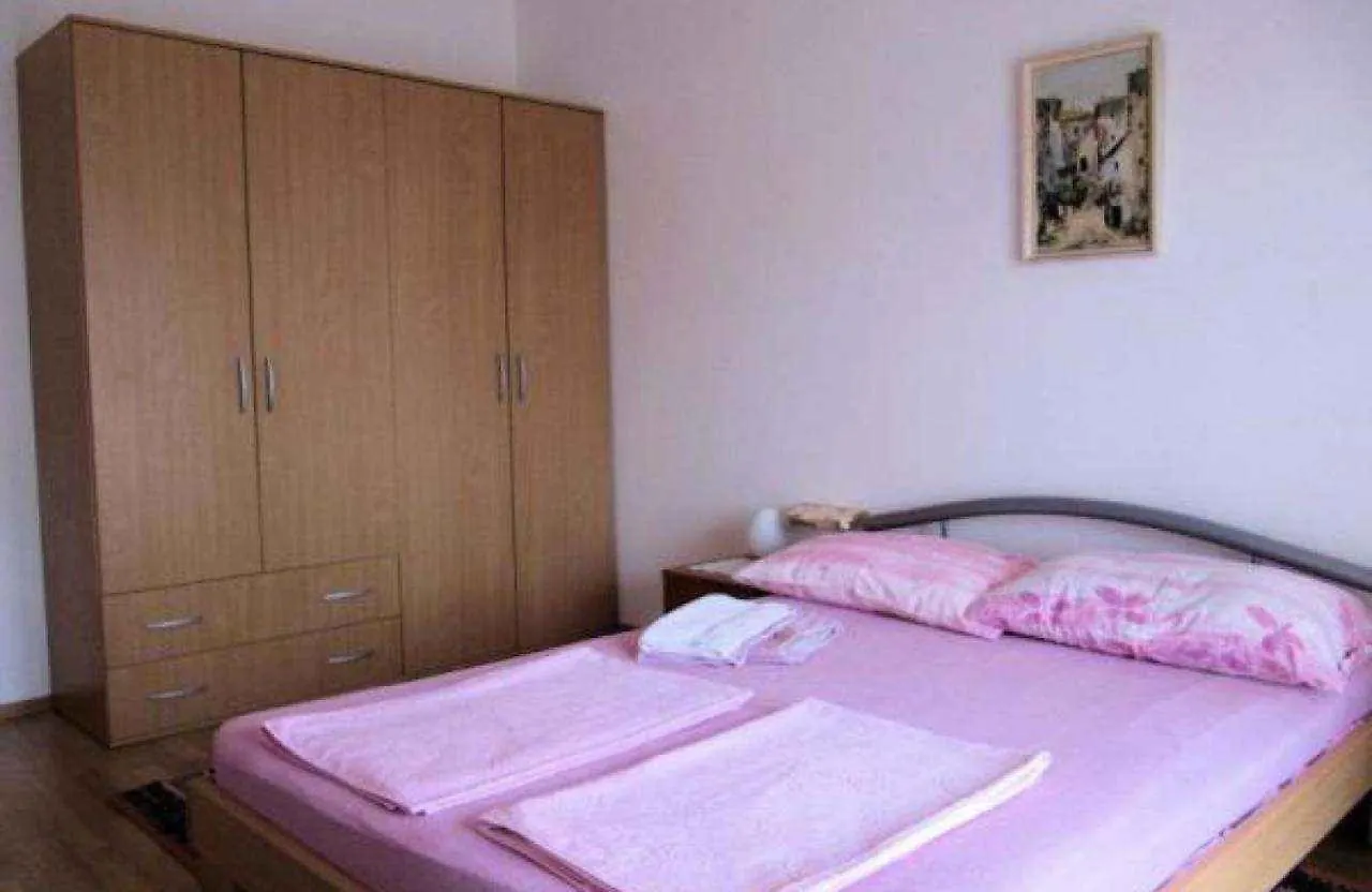 Apartments In Dramalj 42437