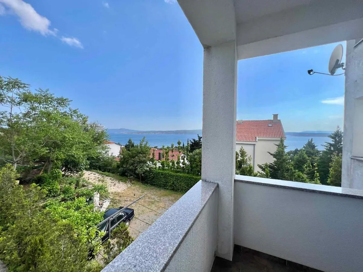 Apartments In Dramalj 42437