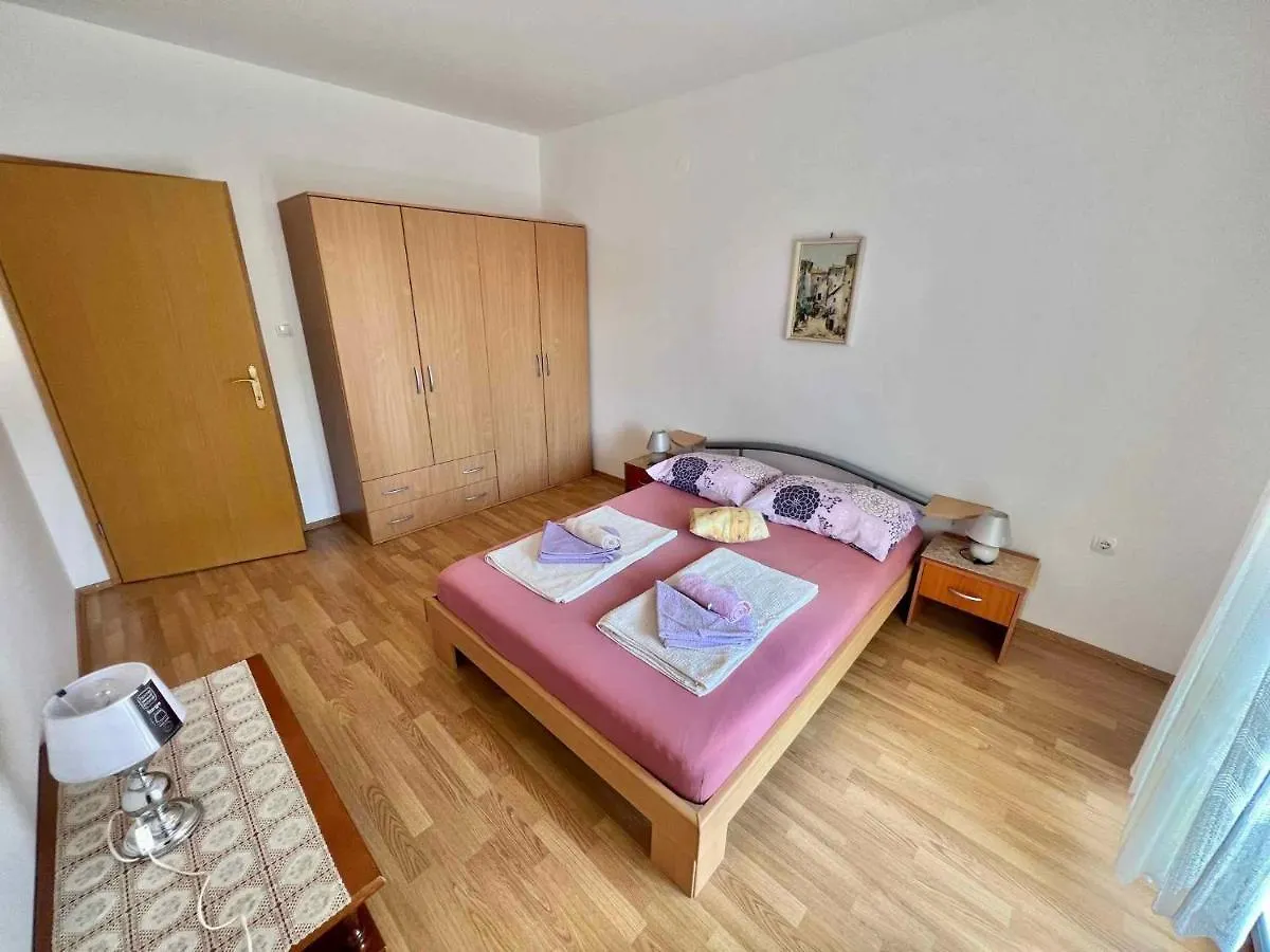 Apartments In Dramalj 42437 Croatia