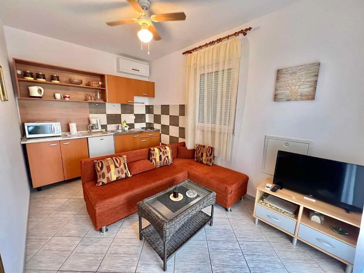 Apartments In Dramalj 42437