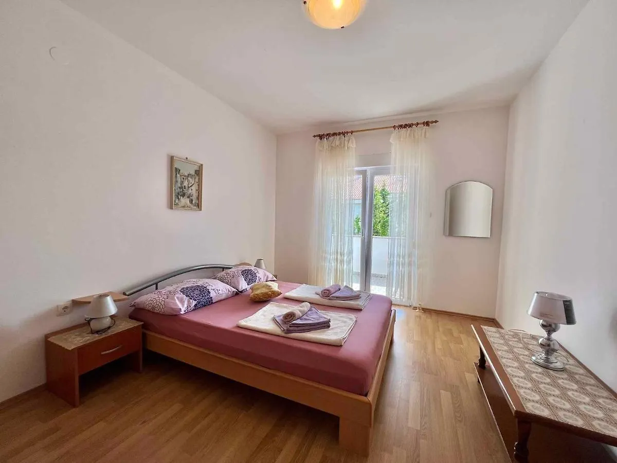 Apartments In Dramalj 42437